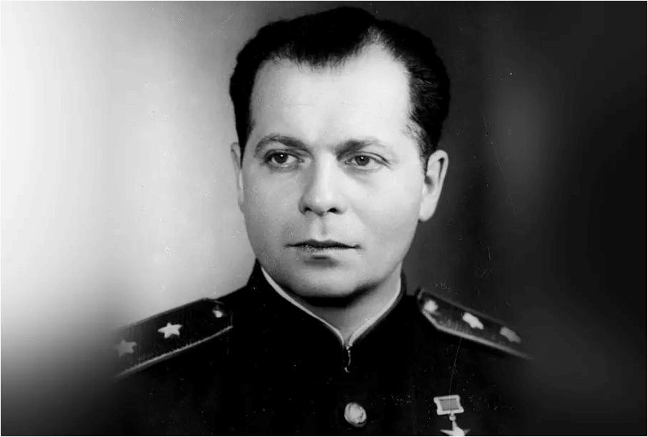 (несокрушимая, советская, мощь, трактор, кировец) Несокрушимая советская мощь: трактор «Кировец»