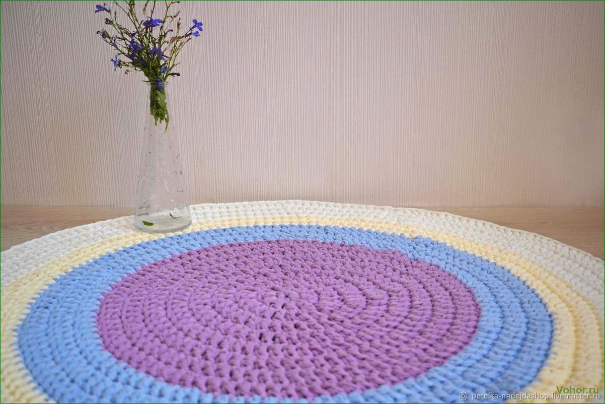 Crochet round rug: beautiful and cool!