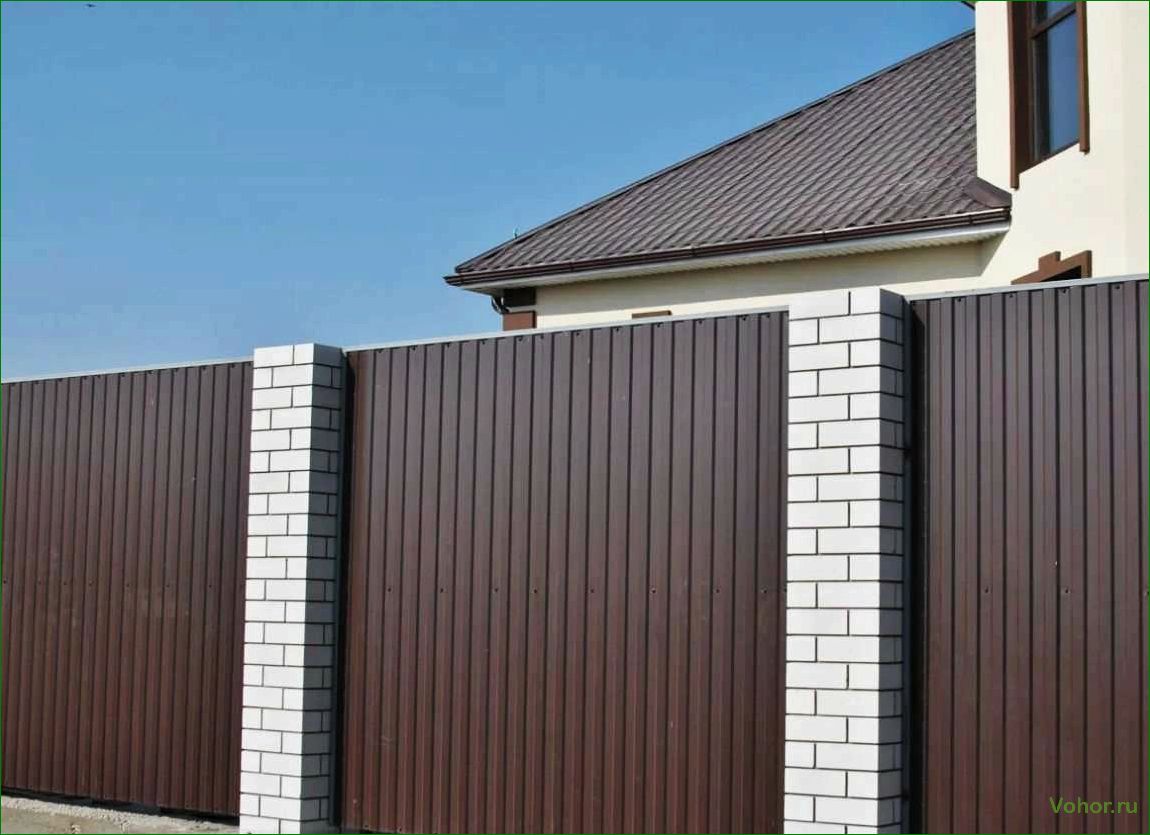 Corrugated Sheeting for Fencing: Advantages and Uses